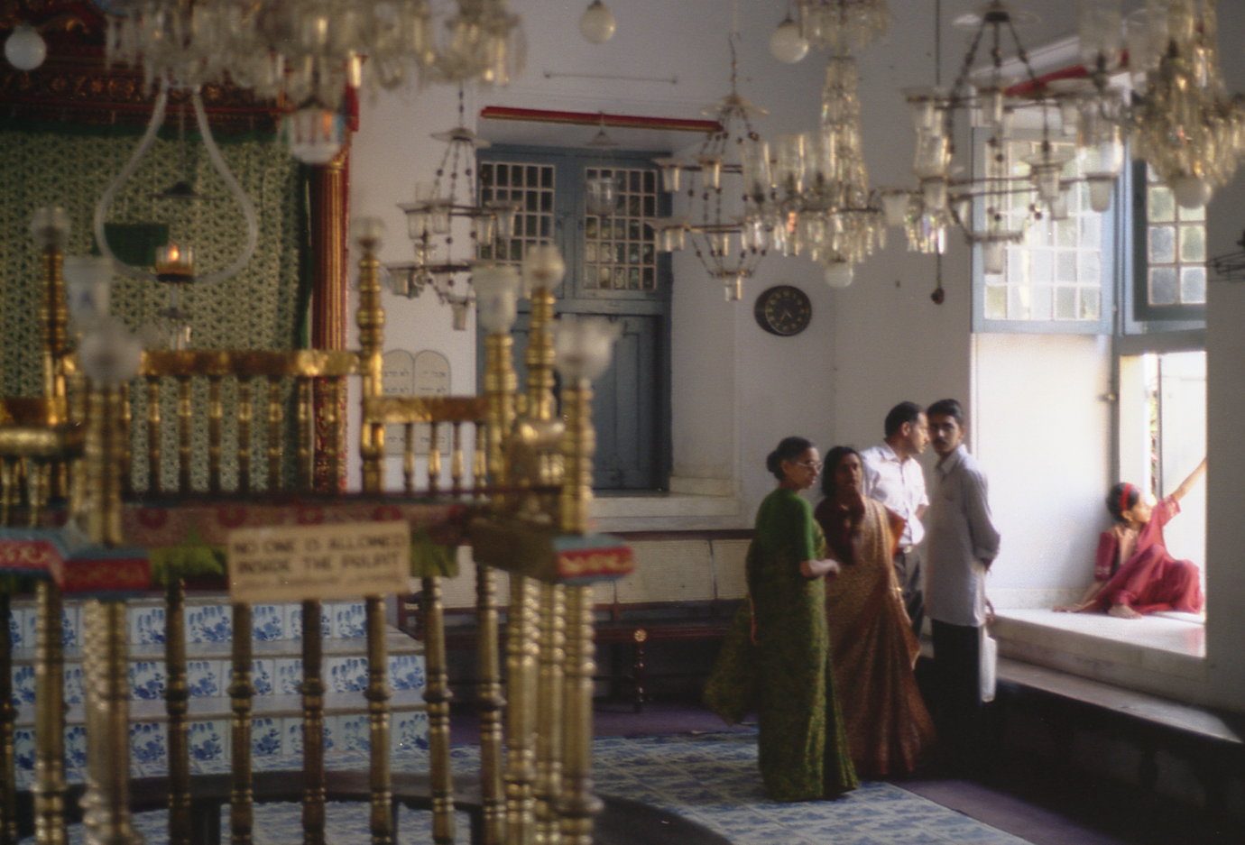kerala-cochin-synagogue.jpg