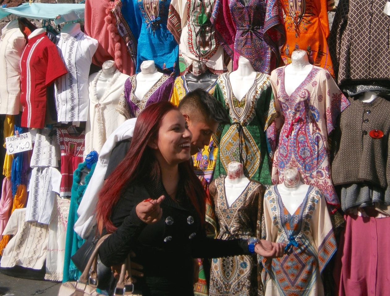 zapatista-dresses-woman